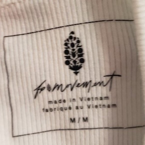 FP Movement Cropped Top - Picture 3 of 4